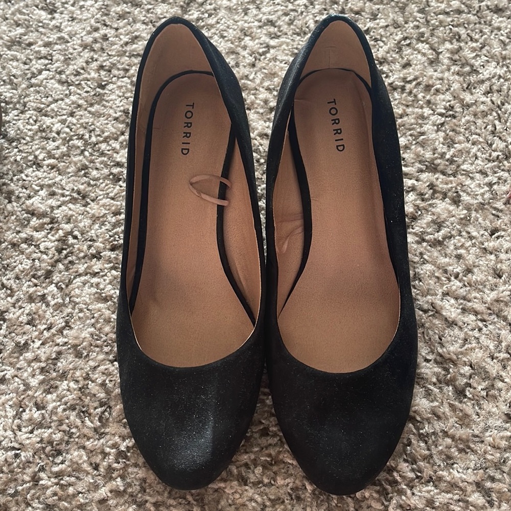 Torrid Wedges